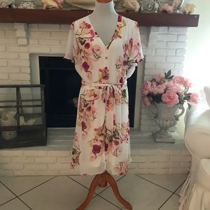 Lane Bryant 20 NWT floral dress.